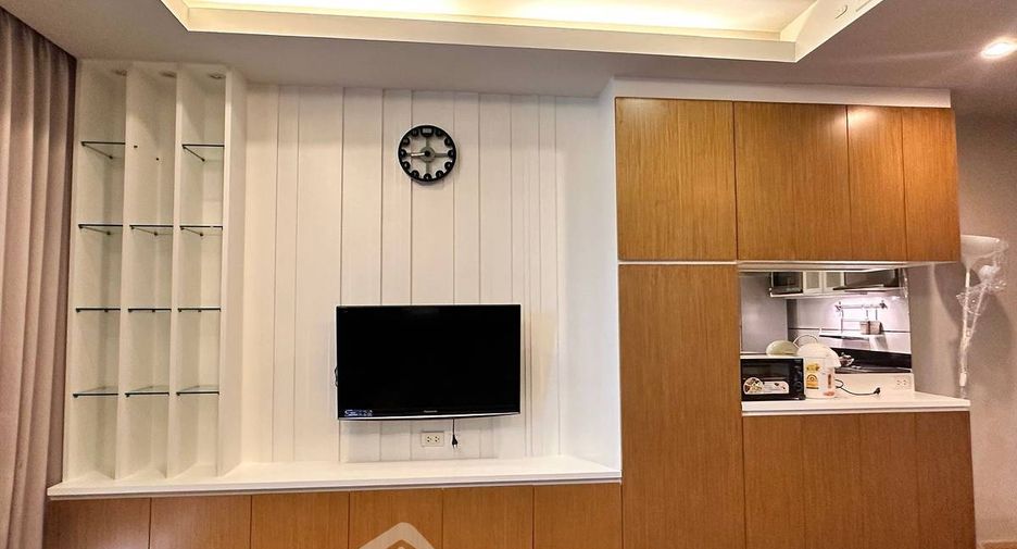Condo en alquiler de 1 habitaciones en Khlong Toei, Bangkok
