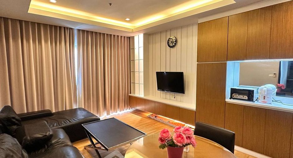 Condo en alquiler de 1 habitaciones en Khlong Toei, Bangkok