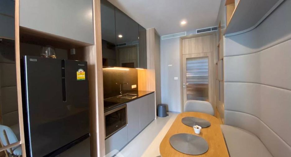 Wohnung zur Miete mit 1 Zimmer in Pathum Wan, Bangkok