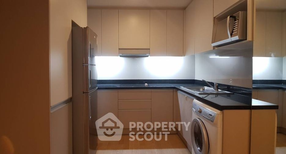 Wohnung zur Miete mit 3 Zimmer in Khlong Toei, Bangkok