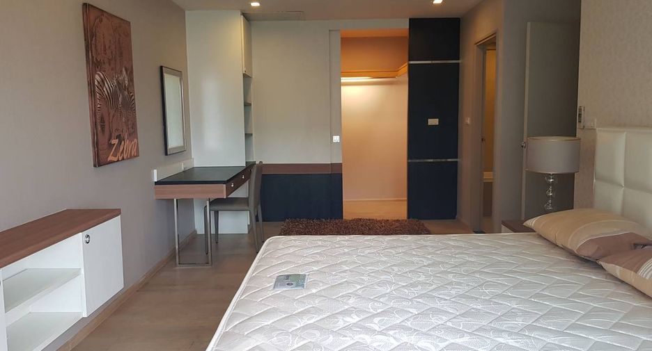 Wohnung zur Miete mit 3 Zimmer in Khlong Toei, Bangkok