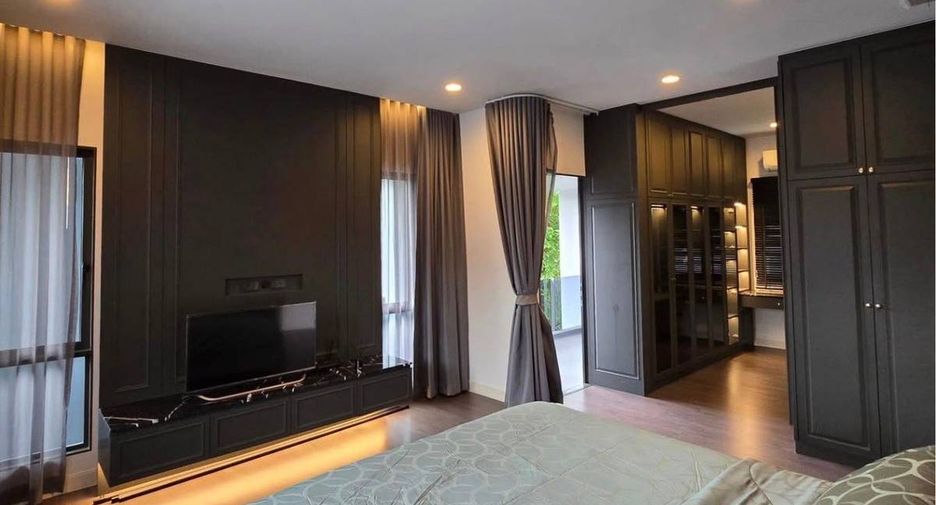 Haus zur Miete mit 3 Zimmer in Bang Kapi, Bangkok