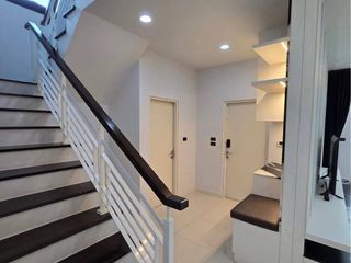 Haus zur Miete mit 3 Zimmer in Bang Kapi, Bangkok