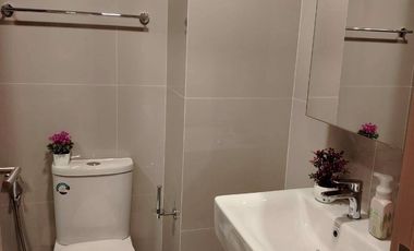 Wohnung zur Miete mit 1 Zimmer in Khlong San, Bangkok