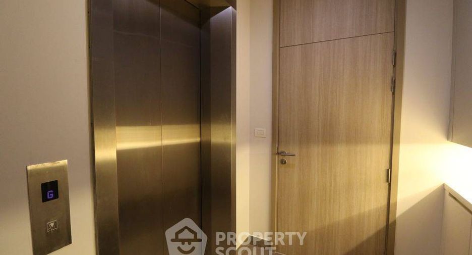 Wohnung zur Miete mit 1 Zimmer in Pathum Wan, Bangkok
