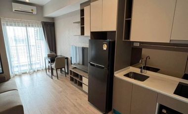 For rent 1 bed condo in Huai Khwang, Bangkok