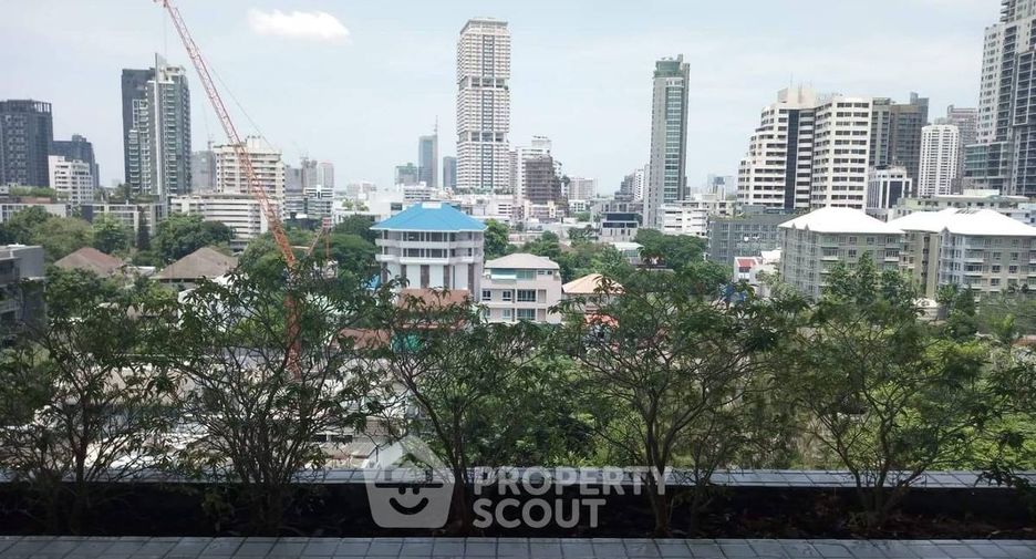 For rent 3 bedrooms condo in Watthana, Bangkok