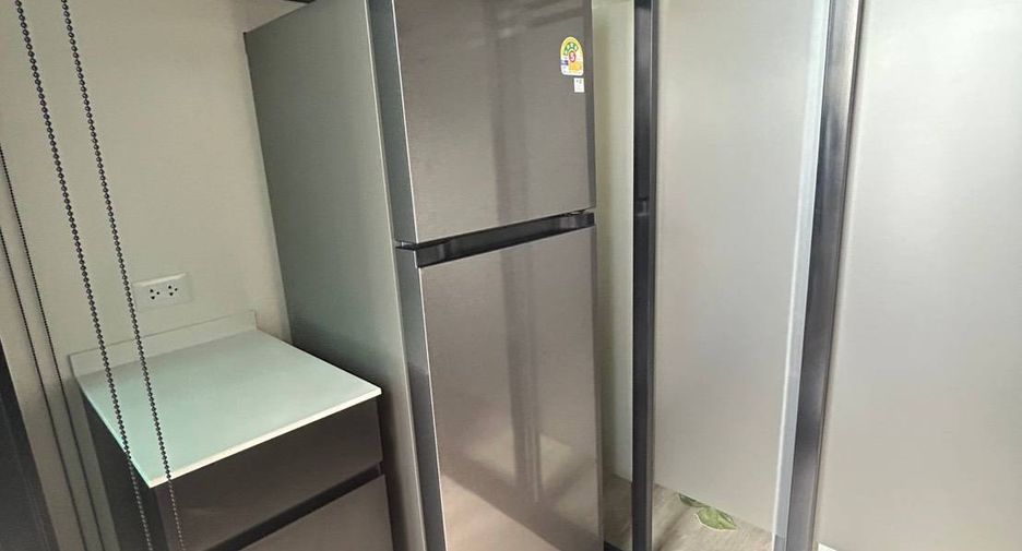 For rent 1 bed condo in Huai Khwang, Bangkok