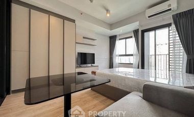 Condo en alquiler de 1 habitaciones en Huai Khwang, Bangkok