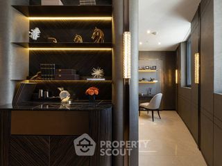 For rent 2 bedrooms condo in Khlong San, Bangkok
