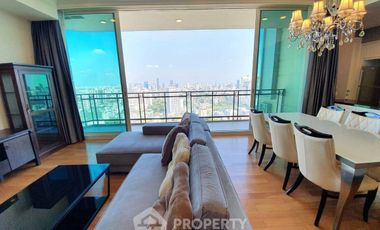À louer 2 chambres condo à Watthana, Bangkok