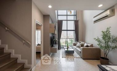 For rent 2 bedrooms condo in Khlong Toei, Bangkok
