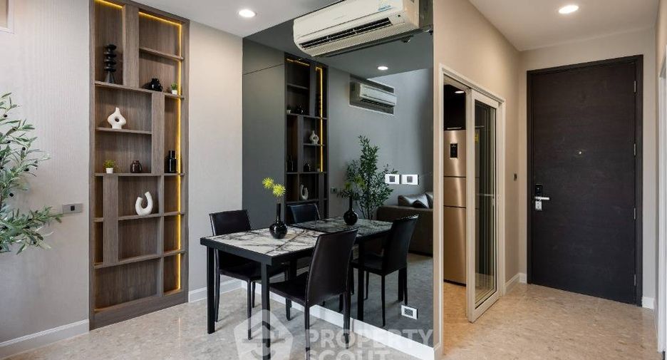 For rent 2 bedrooms condo in Khlong Toei, Bangkok