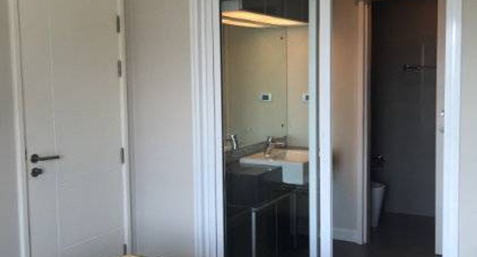 Condo en alquiler de 1 habitaciones en Khlong Toei, Bangkok