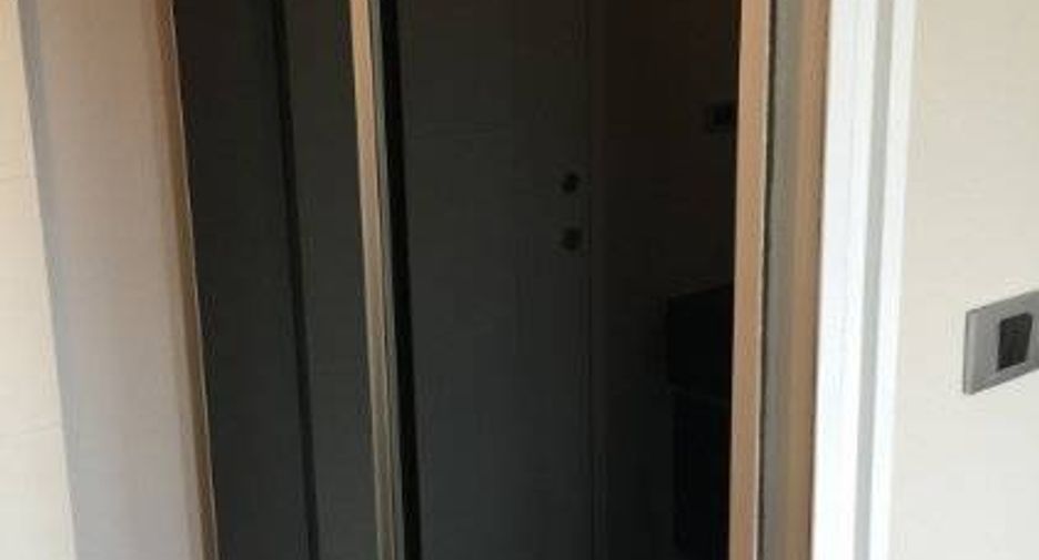 Condo en alquiler de 1 habitaciones en Khlong Toei, Bangkok