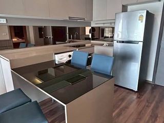 Wohnung zur Miete mit 2 Zimmer in Phra Khanong, Bangkok