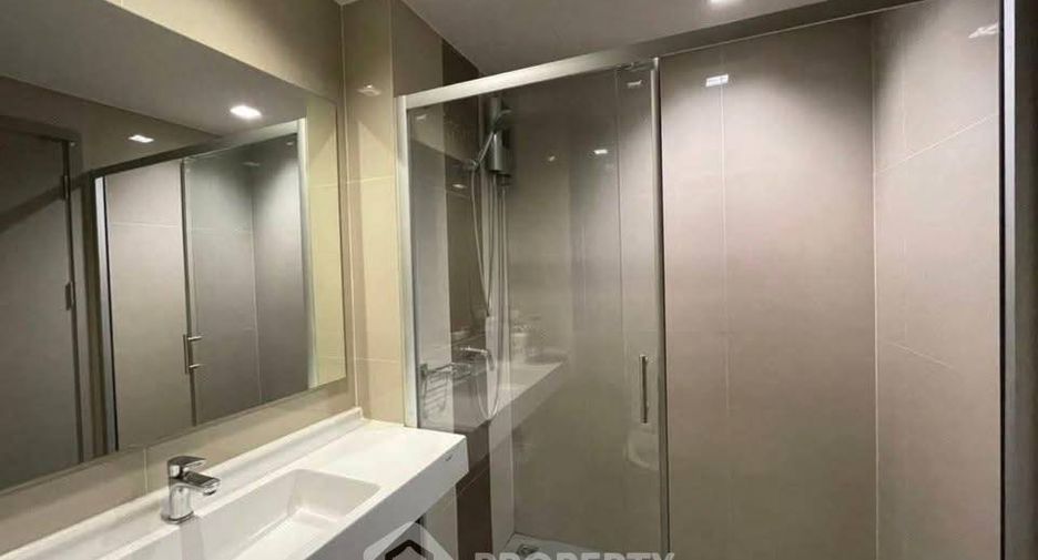 Wohnung zur Miete mit 2 Zimmer in Phra Khanong, Bangkok