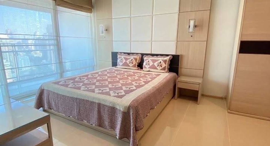 Condo en alquiler de 2 habitaciones en Khlong Toei, Bangkok