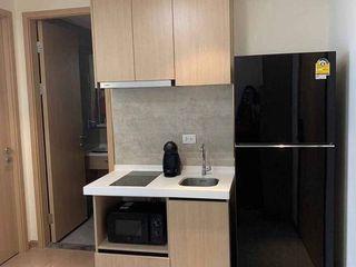 Wohnung zur Miete mit 1 Zimmer in Yan Nawa, Bangkok