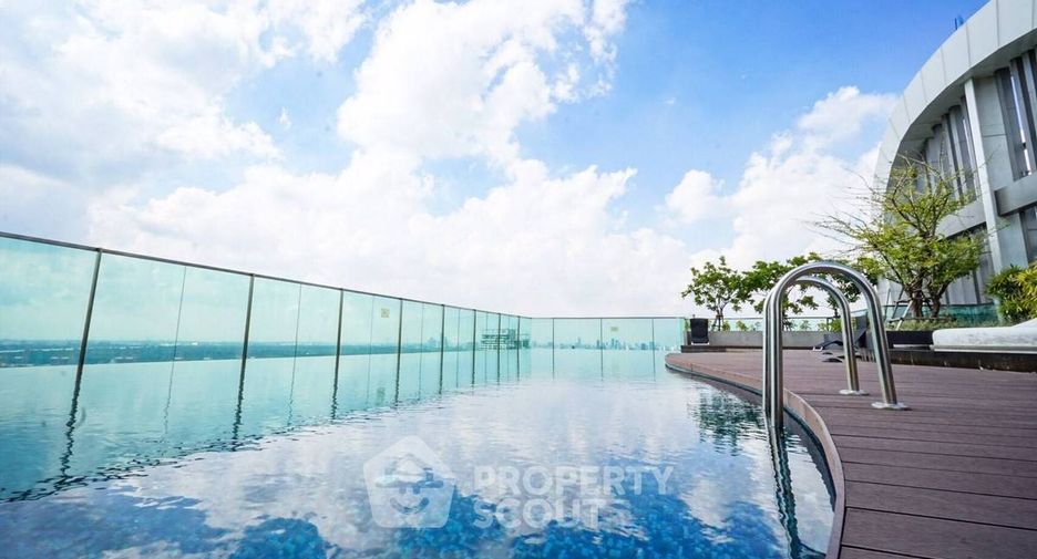 Condo en alquiler de 1 habitaciones en Khlong Toei, Bangkok