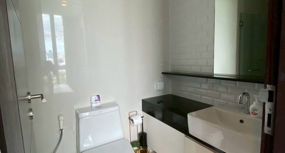 For rent 1 bed condo in Pathum Wan, Bangkok