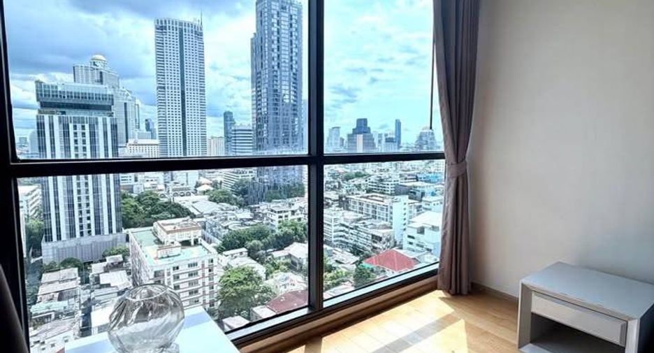 Condo en alquiler de 1 habitaciones en Sathon, Bangkok
