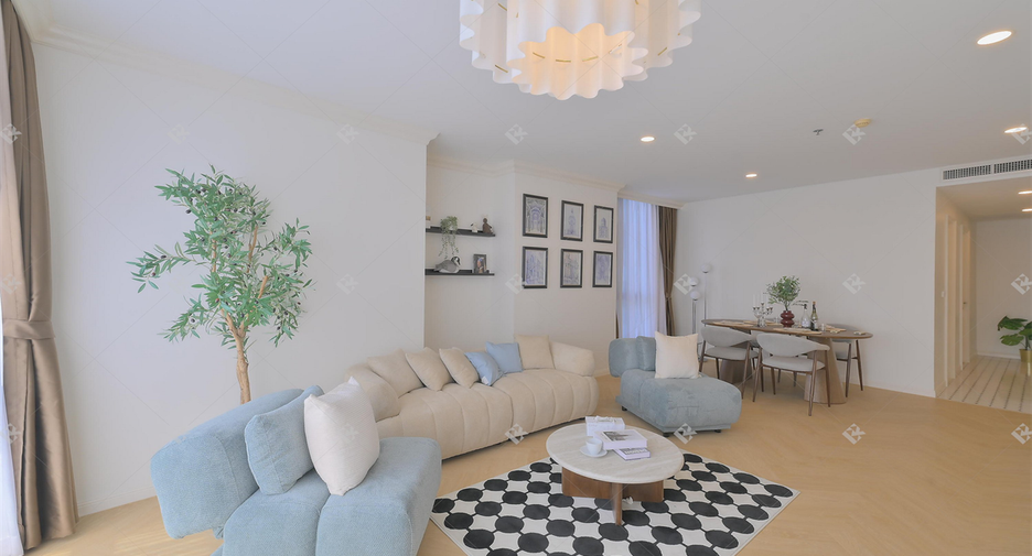 Condo en venta de 2 habitaciones en Watthana, Bangkok