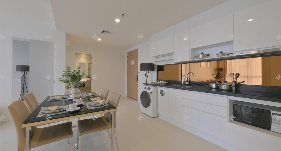 Condo en alquiler de 2 habitaciones en Watthana, Bangkok