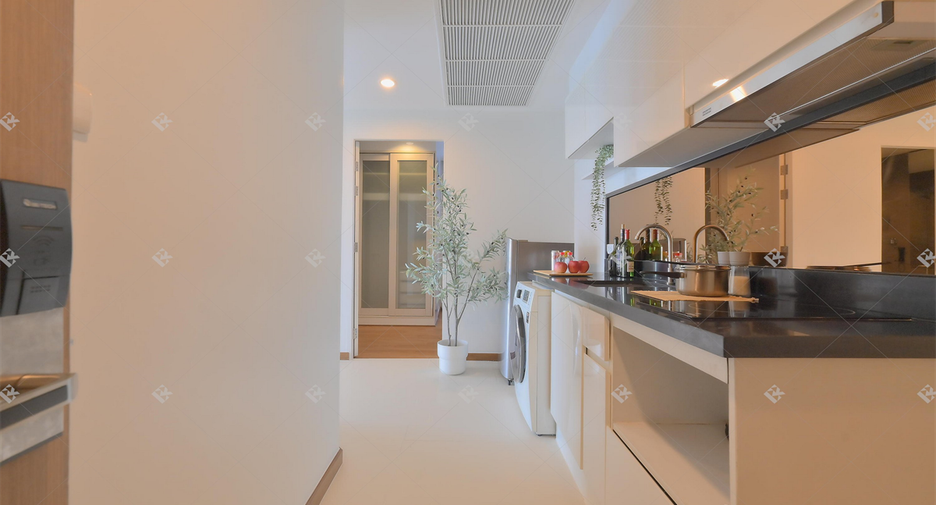 Condo en alquiler de 2 habitaciones en Watthana, Bangkok