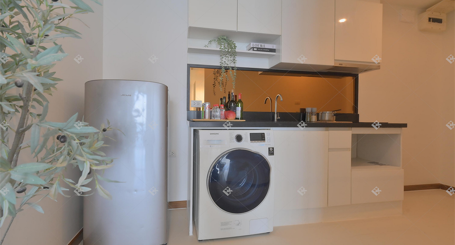 Condo en alquiler de 2 habitaciones en Watthana, Bangkok