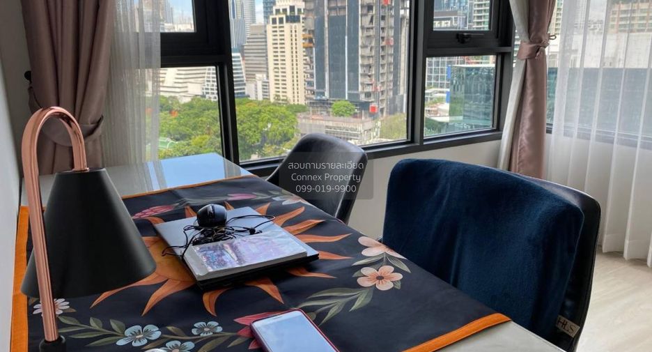 Condo en alquiler de 2 habitaciones en Pathum Wan, Bangkok