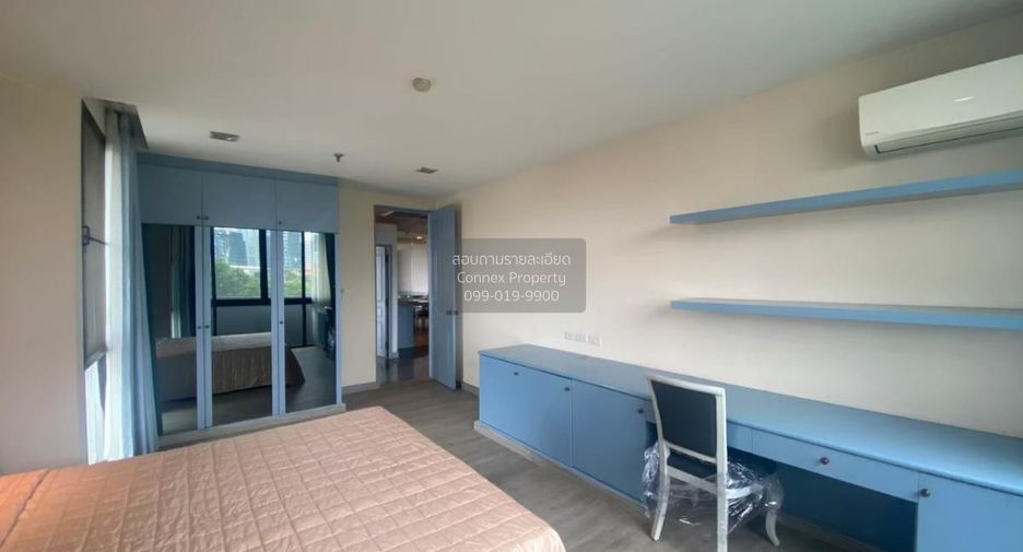 For rent 3 bedrooms condo in Pathum Wan, Bangkok