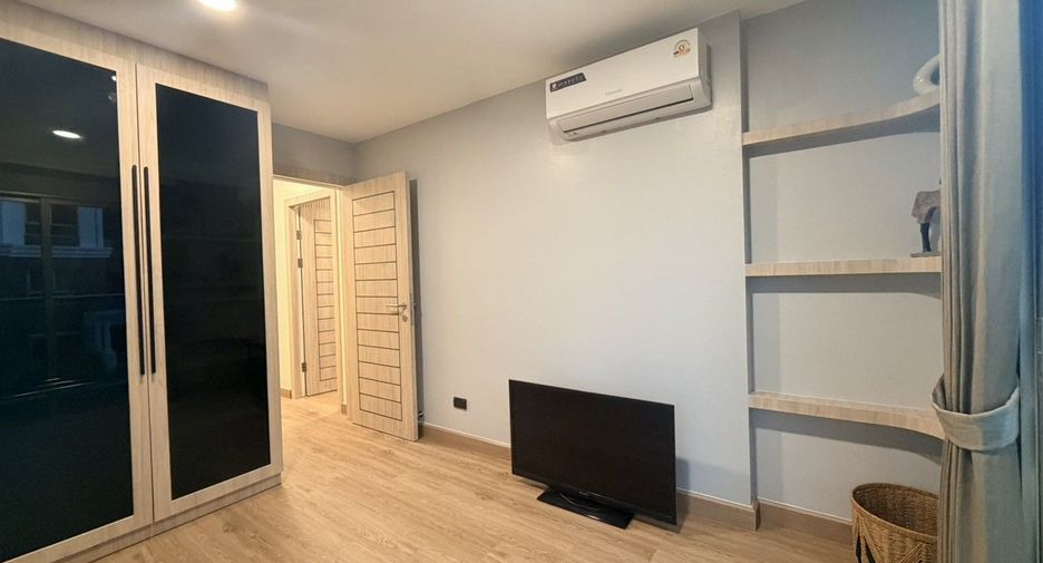 ขาย 2 ห้องนอน คอนโด ใน ห้วยขวาง, กรุงเทพฯ