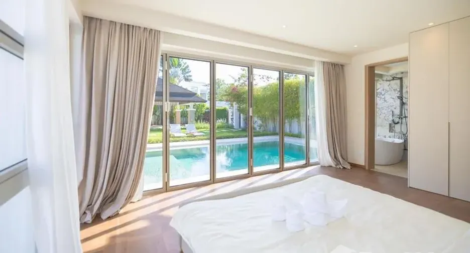 Villa en alquiler de 5 habitaciones en Thalang, Phuket