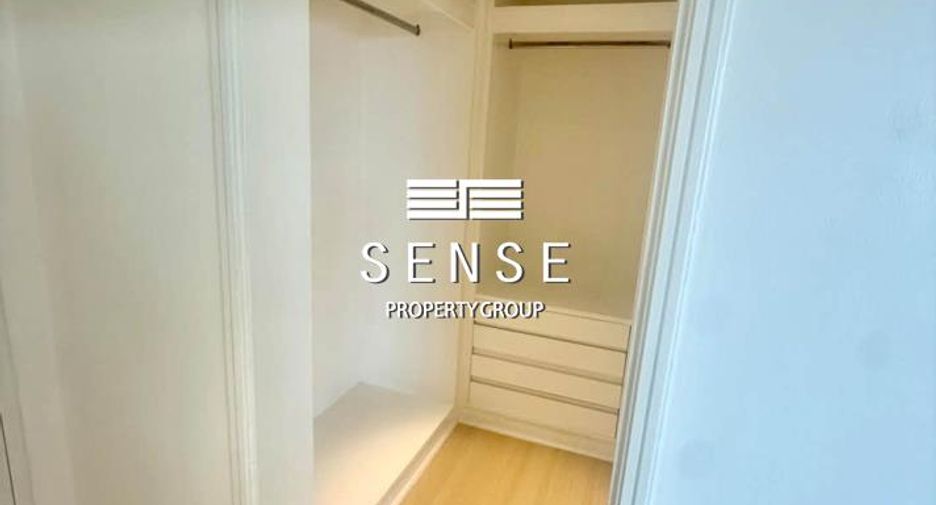 Wohnung zur Miete mit 3 Zimmer in Pathum Wan, Bangkok