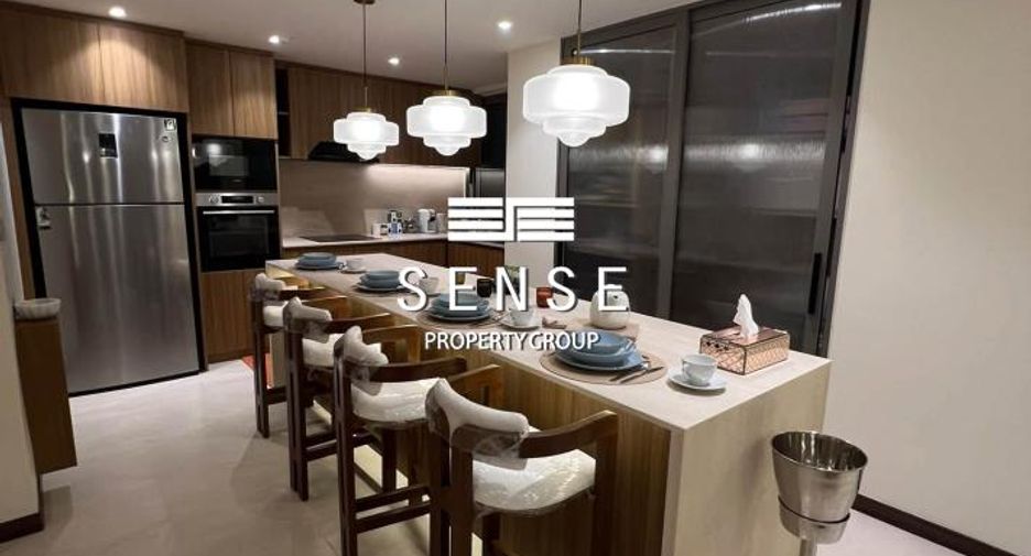 For sale 3 ベッドルーム condo in Watthana, Bangkok
