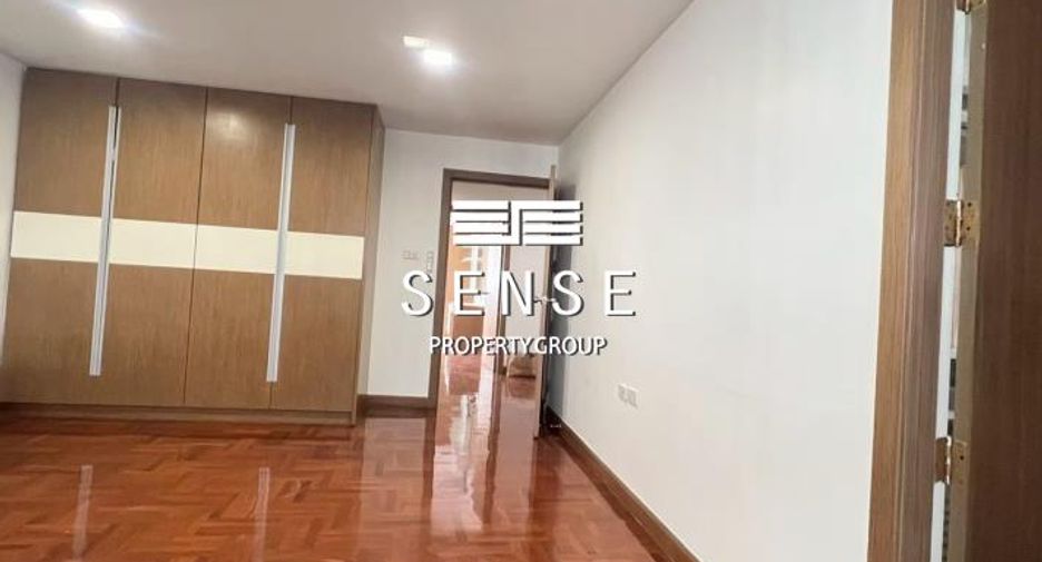 出租 3 卧室 公寓 在 Khlong Toei, 曼谷