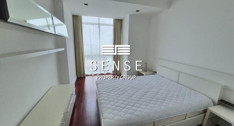 For rent 4 bedrooms condo in Pathum Wan, Bangkok
