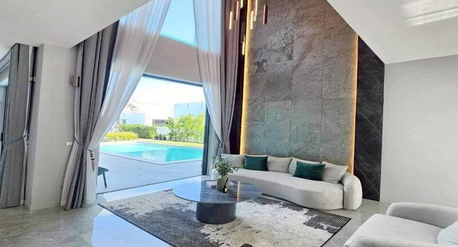 Villa zum Kauf mit 4 Zimmer in Huay Yai, Pattaya