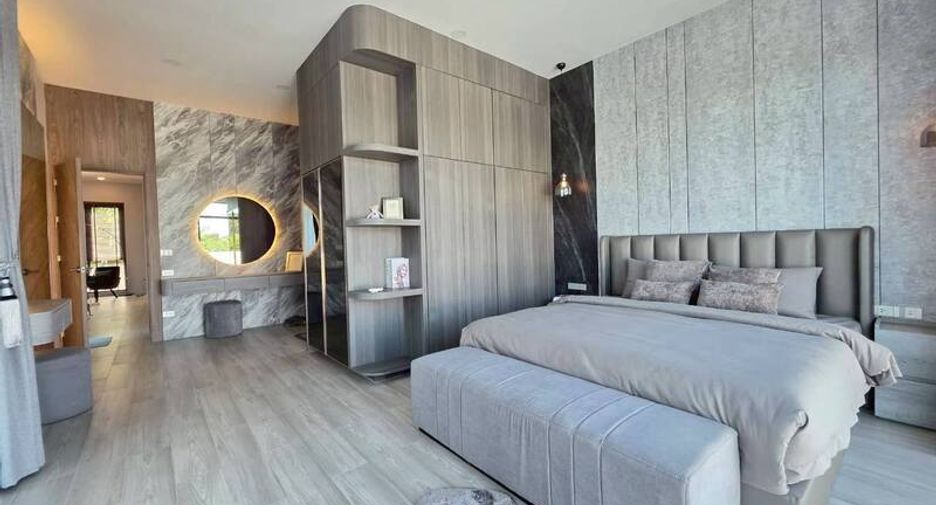 Villa zum Kauf mit 4 Zimmer in Huay Yai, Pattaya