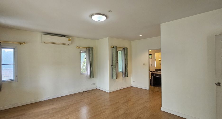 À vendre 4 chambres maison à Doi Saket, Chiang Mai