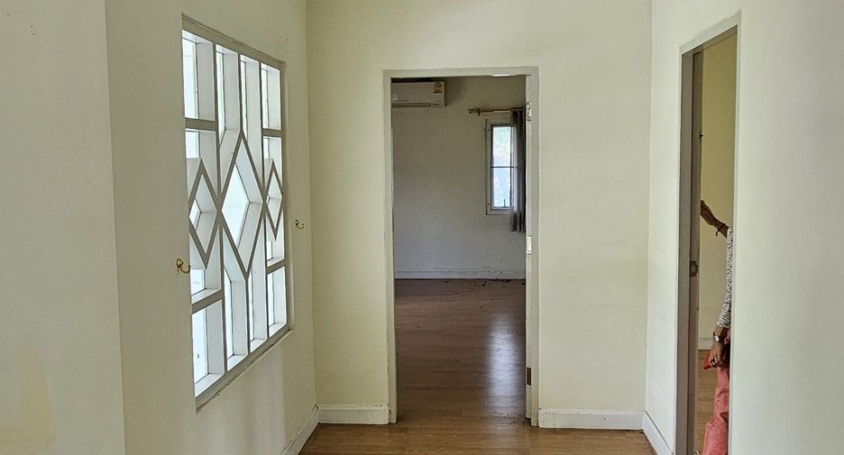 À vendre 4 chambres maison à Doi Saket, Chiang Mai