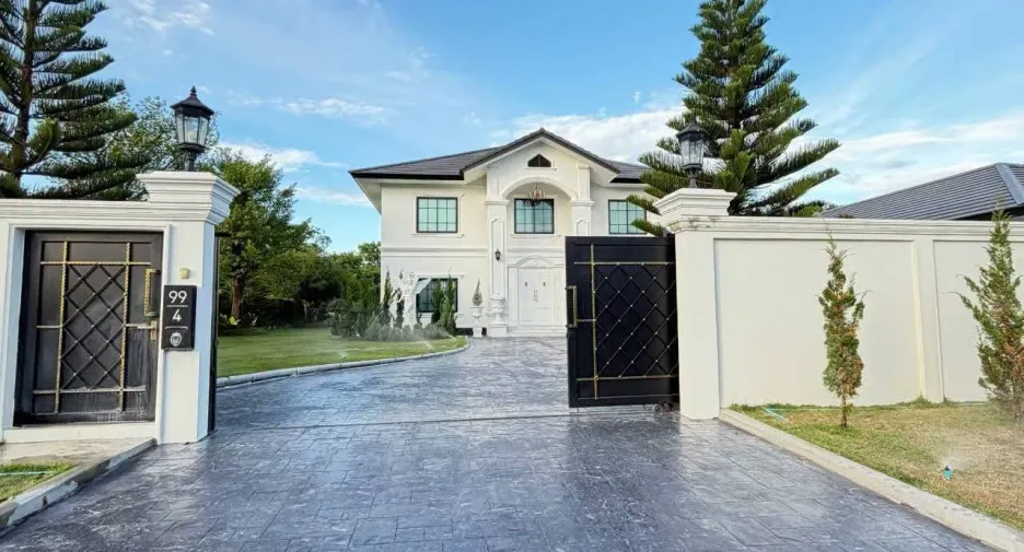 Villa en venta de 3 habitaciones en Pak Chong, Nakhon Ratchasima