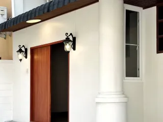Casa adosada en alquiler de 5 habitaciones en Watthana, Bangkok