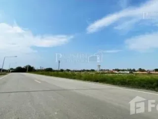 出售 土地 在 Nakhon Chai Si, Nakhon Pathom