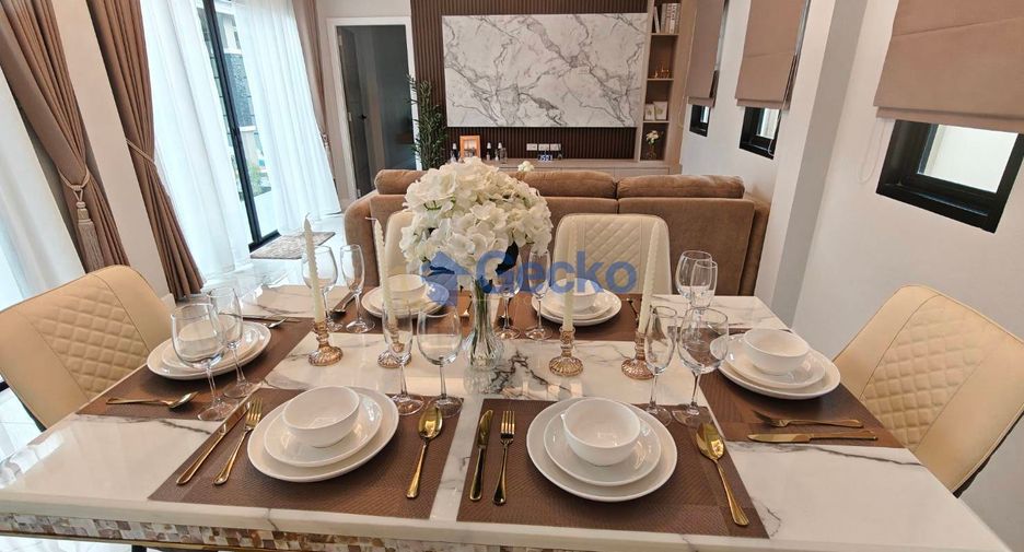 Casa en venta de 3 habitaciones en Bang Lamung, Chonburi