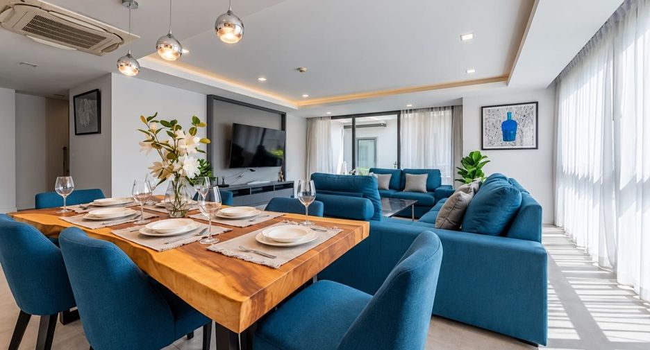 For rent 3 bedrooms condo in Jomtien, Pattaya