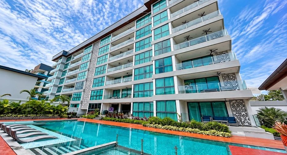 For rent 3 bedrooms condo in Jomtien, Pattaya