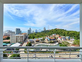 For sale 2 bedrooms condo in Bang Lamung, Chonburi