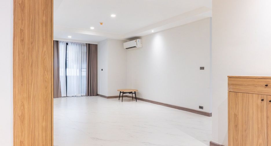 Wohnung zur Miete mit 3 Zimmer in Watthana, Bangkok